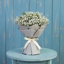 Букет цветов из:  Гипсофила в Среднеколымске
