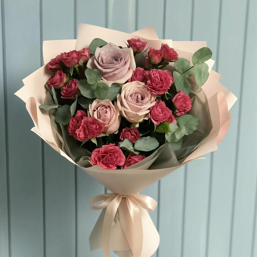 Букет цветов из: Гвоздики и Розы в Среднеколымске