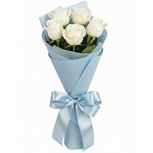 Букет 5 Белых роз Проуд #REPLACE_PRED# Среднеколымске