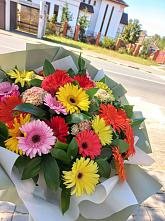 Букет цветов из:  Герберы #REPLACE_PRED# Среднеколымске