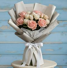 Букет цветов из:  Розы в Среднеколымске