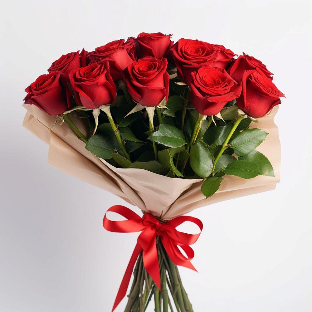 Букет 11 Красных роз Эдлесс Лав в Среднеколымске